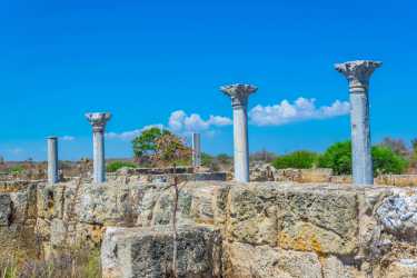 Maraton [11] Z Ayia Napa za srebrem, koronkami i Famagustą z odrobiną wina i oliwy